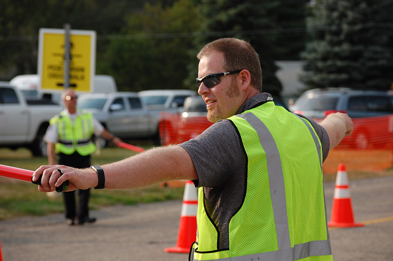 traffic volunteer